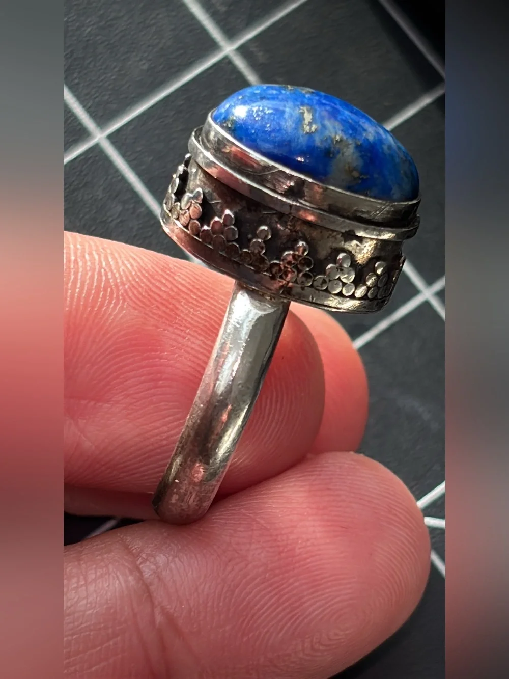 Vintage Sterling Silver Blue Lapis Lazuli Ring